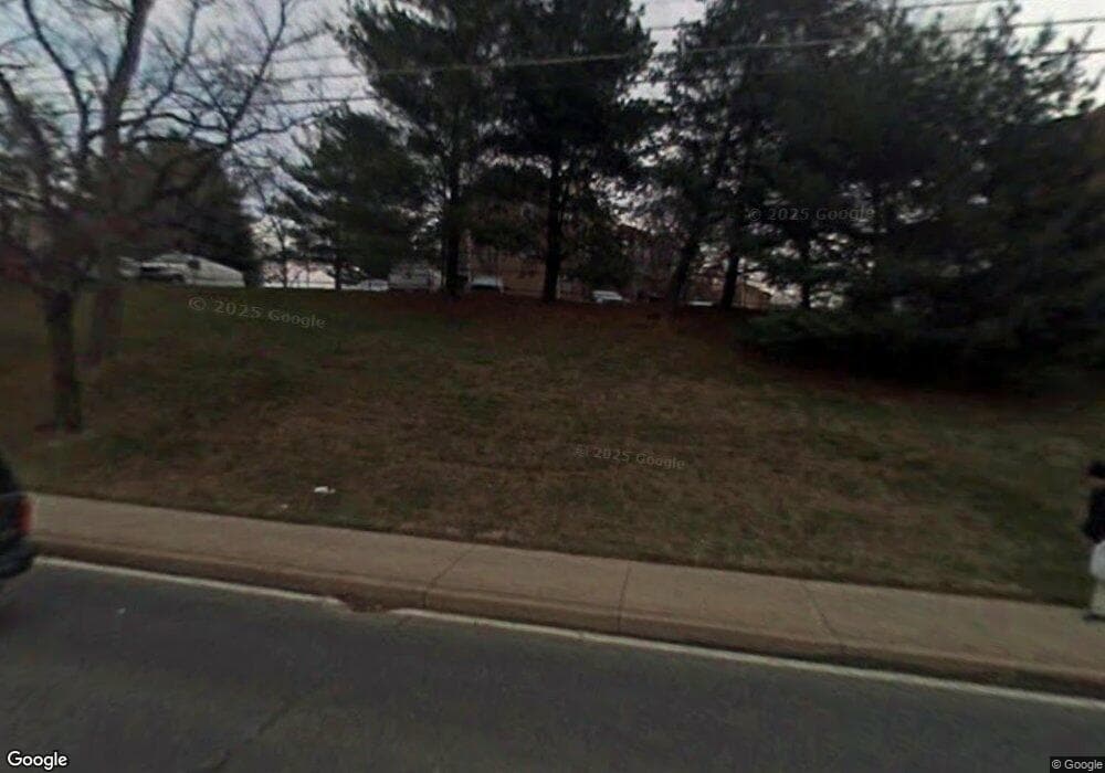 3921 Chesterwood Dr, Silver Spring, MD 20906 - photo 1