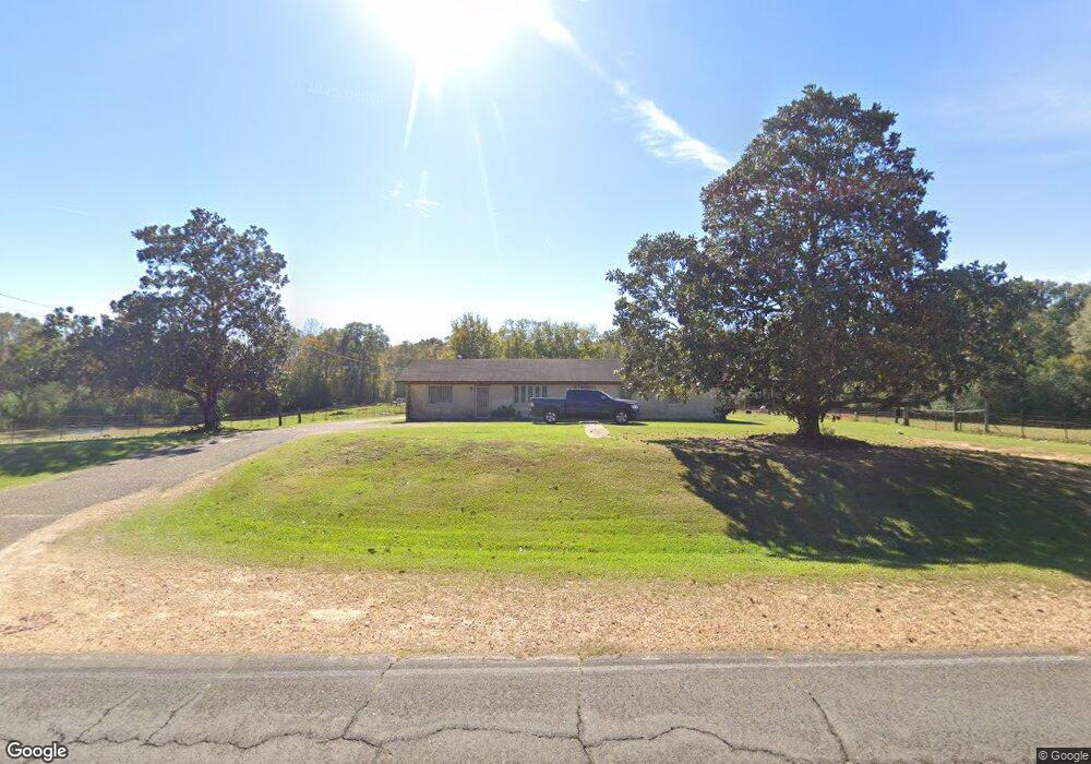 1145 Quinlivan Rd, McComb, MS 39648 - photo 1