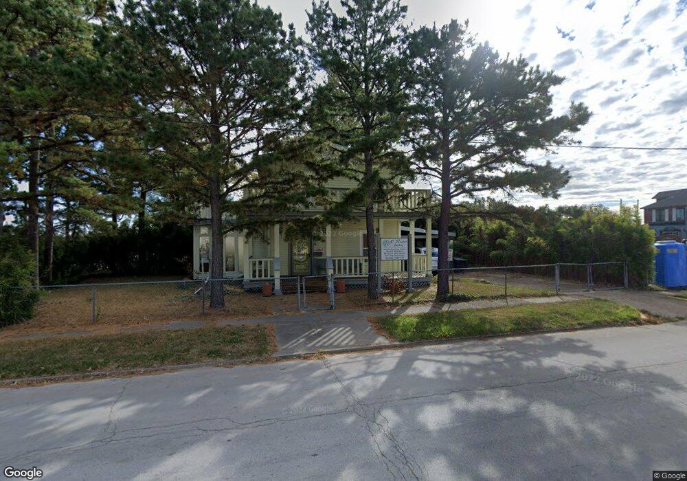 606 N Cedar St, Rolla, MO 65401 - photo 1