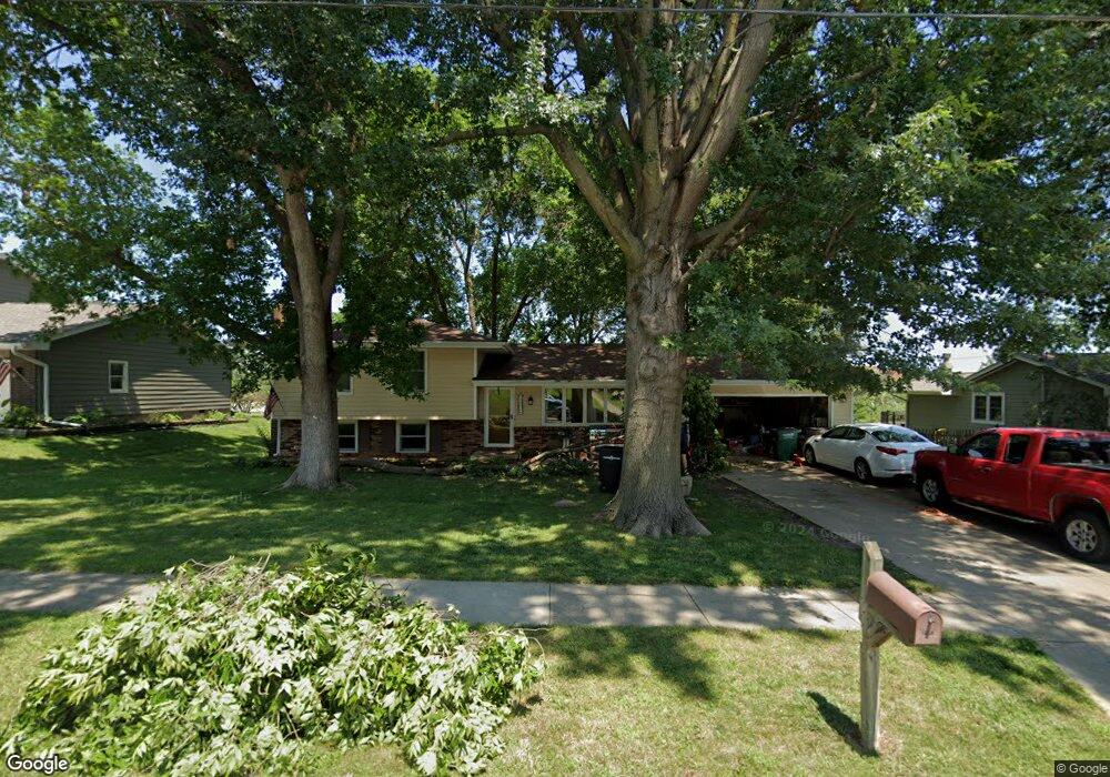 2901 Pleasant St, West Des Moines, IA 50266 - photo 1