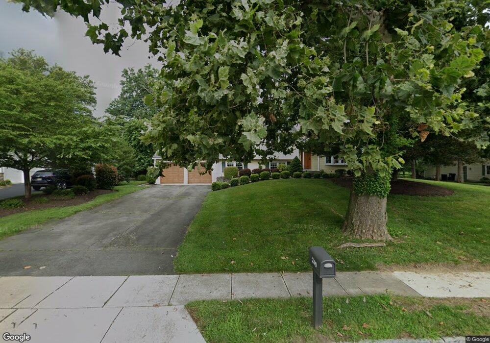 249 Shadybrook Ln, Princeton, NJ 08540 - photo 1