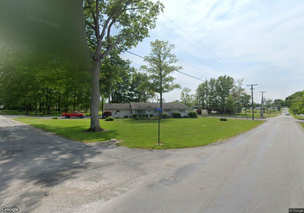 2488 N Shady Ln, Bluffton, IN 46714 - photo 1