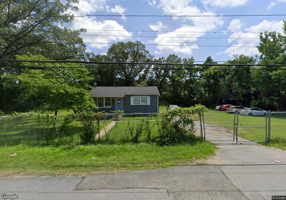 10305 Lanham Severn Rd, Lanham, MD 20706 - photo 1