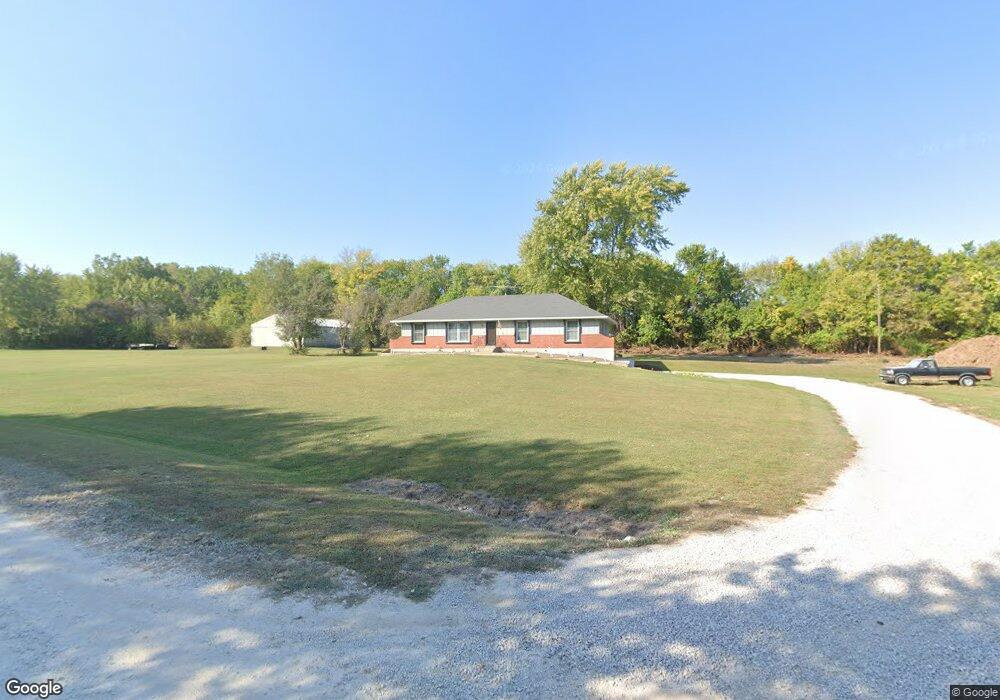 19924 S Carriage Ln, Peculiar, MO 64078 - photo 1