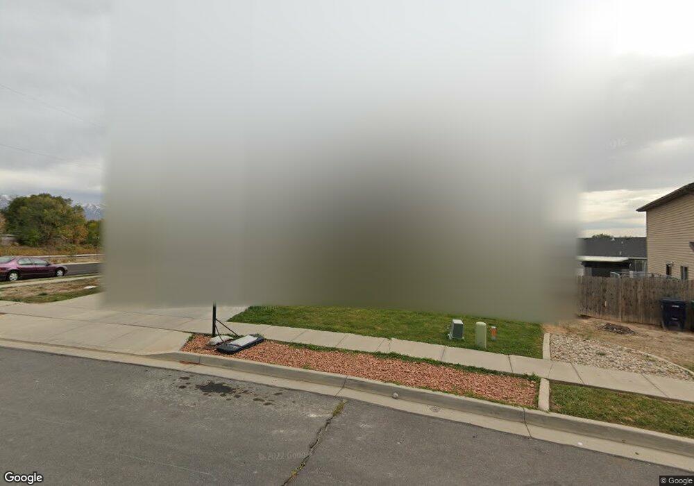 302 W 200 N unit 11, Clearfield, UT 84015 - photo 1