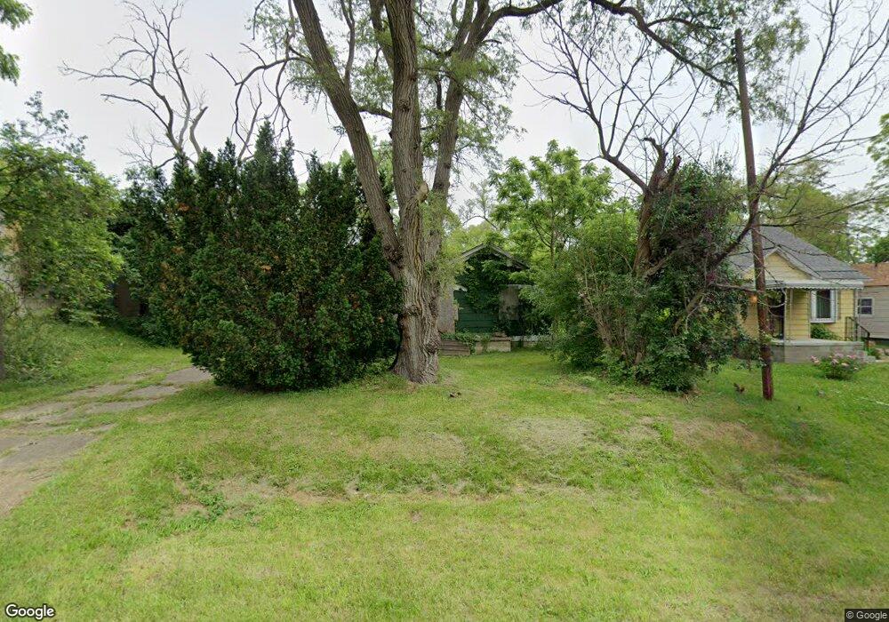 1023 E Downey Ave, Flint, MI 48505 - photo 1