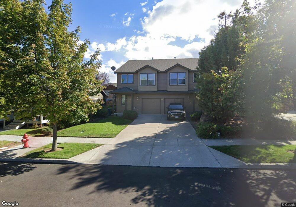 20801 Comet Ln unit A&B, Bend, OR 97701 - photo 1