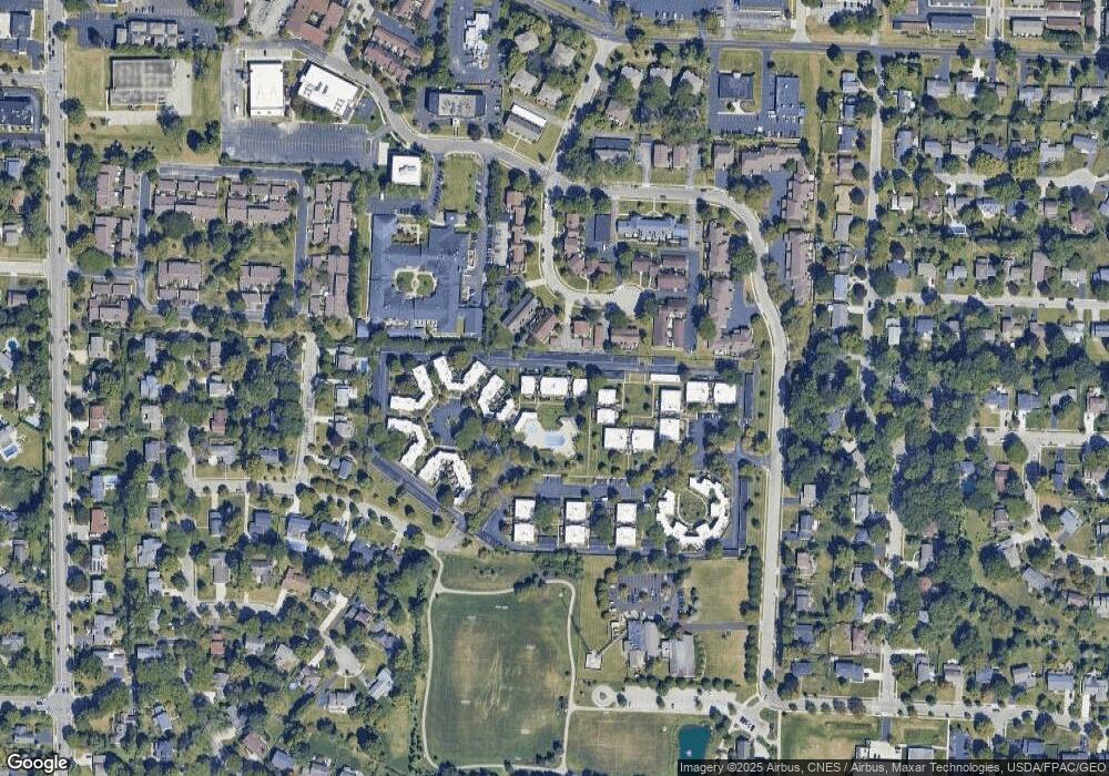 1548 Lafayette Dr, Columbus, OH 43220 - photo 1