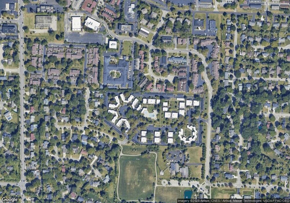 1546 Lafayette Dr unit 1546B, Columbus, OH 43220 - photo 1