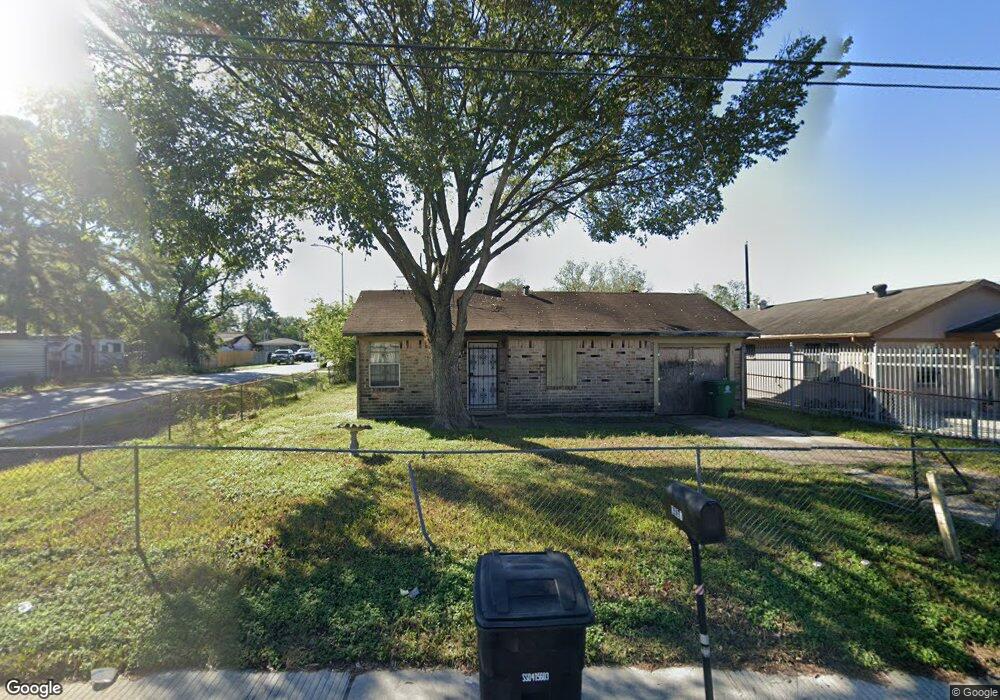 2567 W Little York Rd, Houston, TX 77091 - photo 1
