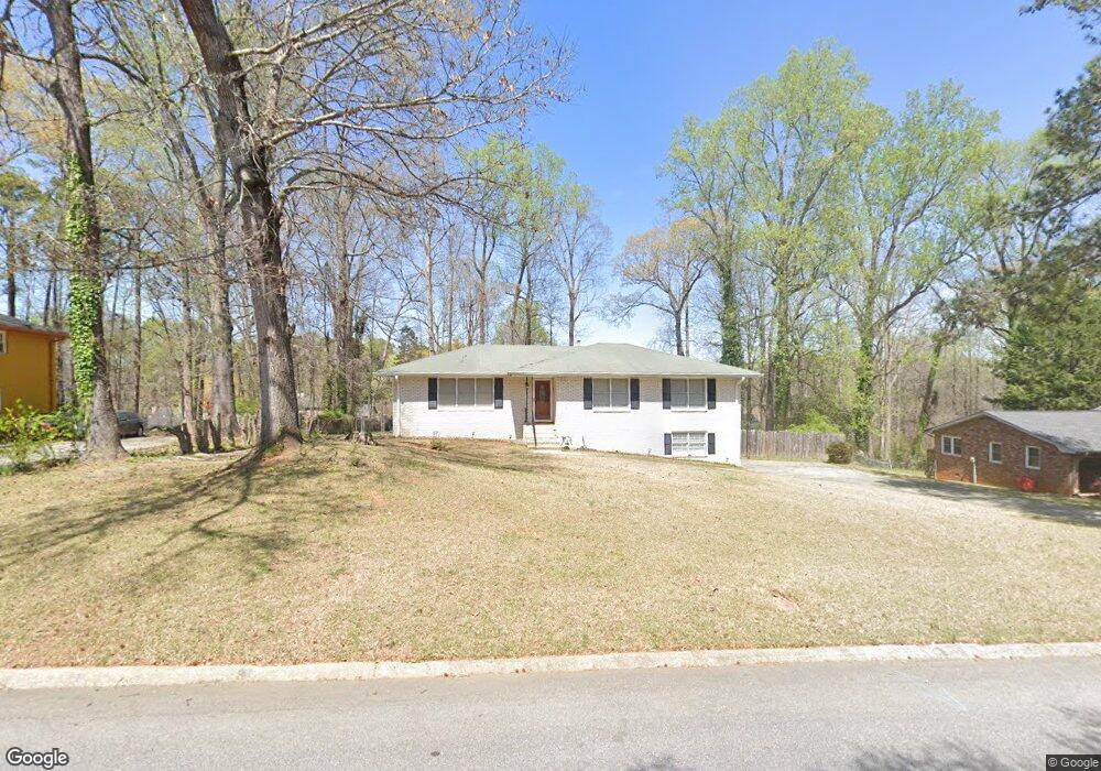 8708 Twin Oaks Dr, Jonesboro, GA 30236 - photo 1