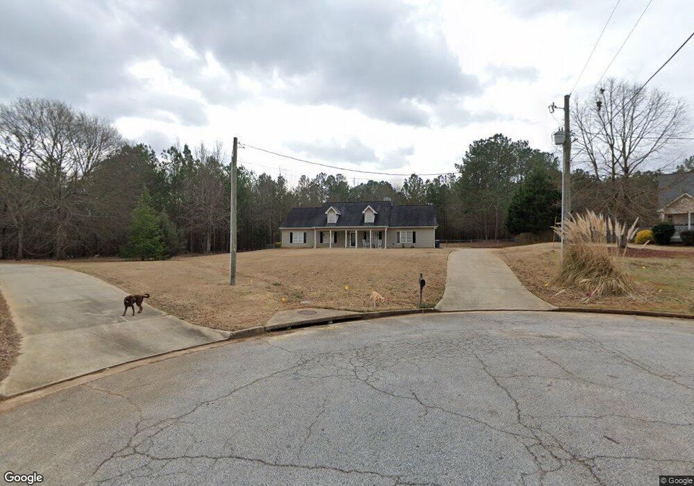 615 Longstreet Ln, Locust Grove, GA 30248 - photo 1