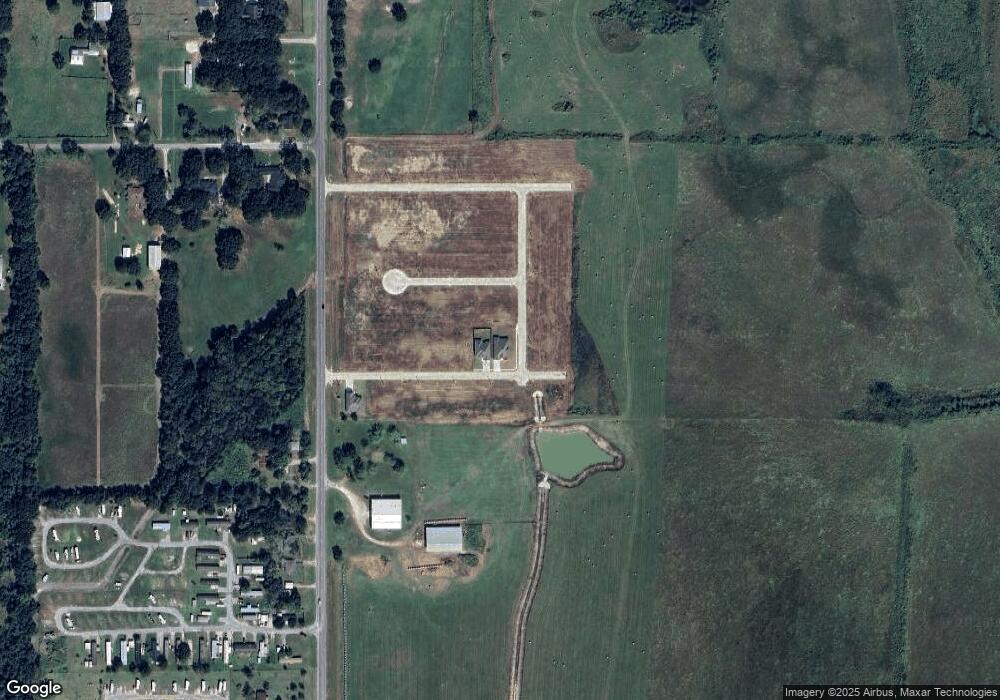 920 Elliott Dr, Nome, TX 77629