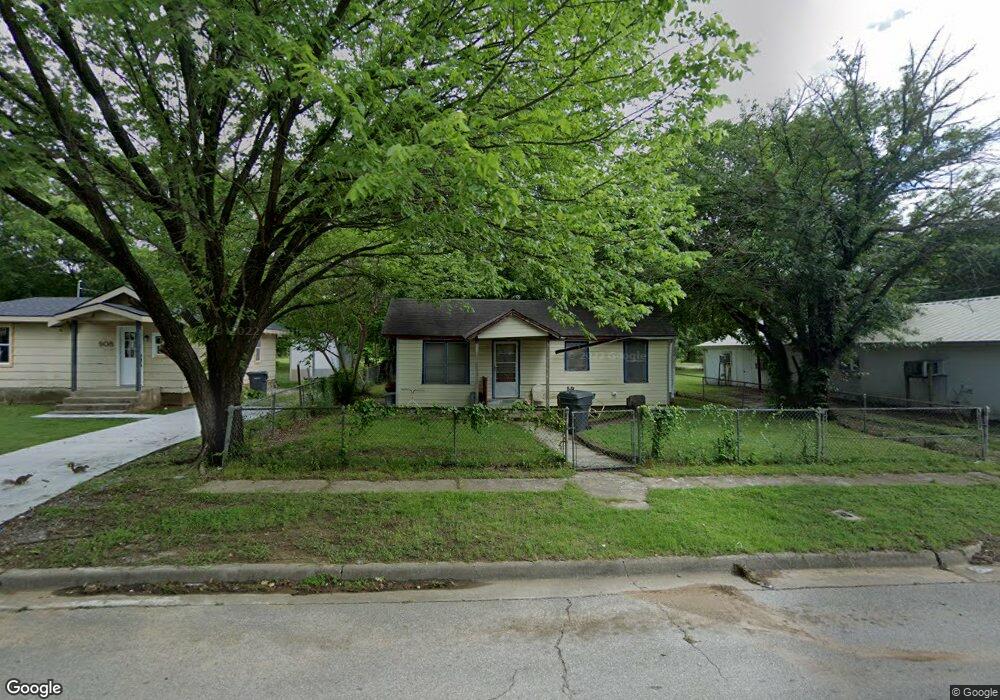 904 7th Ave NE, Ardmore, OK 73401 - photo 1