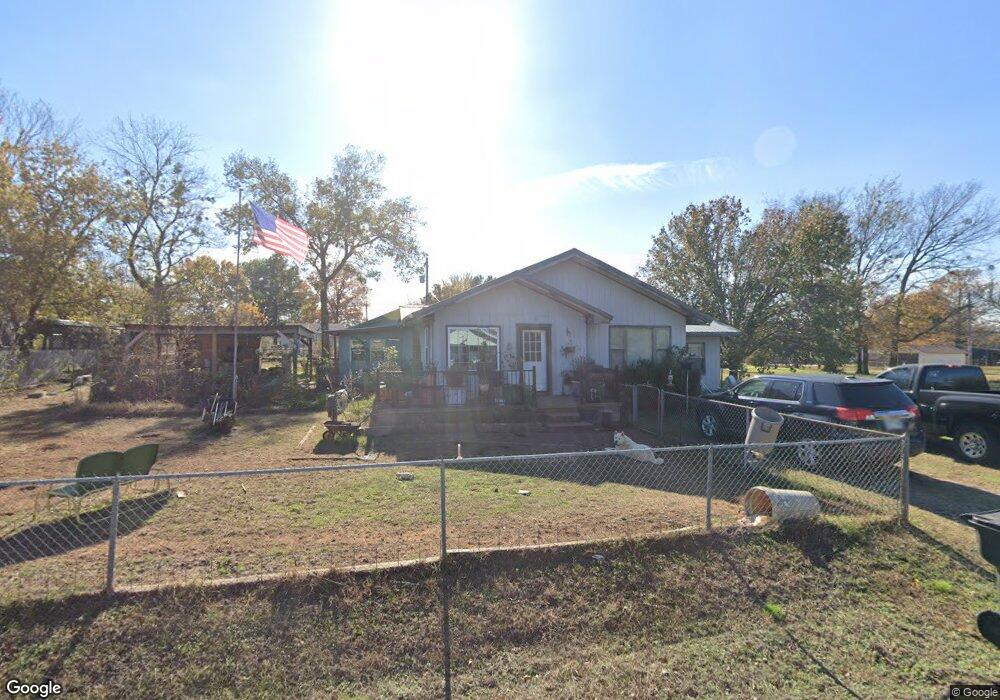 105 E Clegern St, Henryetta, OK 74437 - photo 1