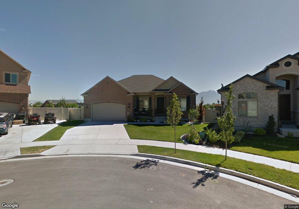 10421 S Shady Plum Way, South Jordan, UT 84009 - photo 1