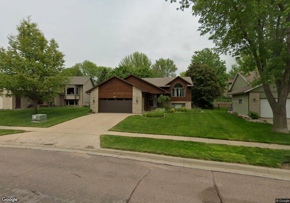4812 E Blueridge Dr, Sioux Falls, SD 57110 - photo 1