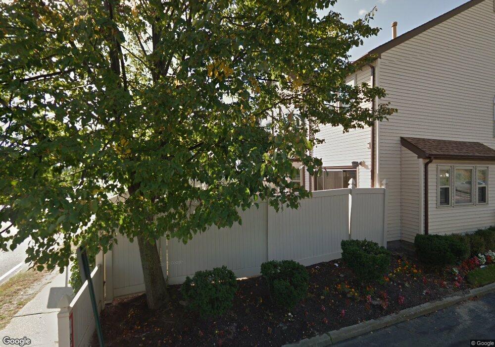 328 Peninsula Blvd unit A, Cedarhurst, NY 11516 - photo 1