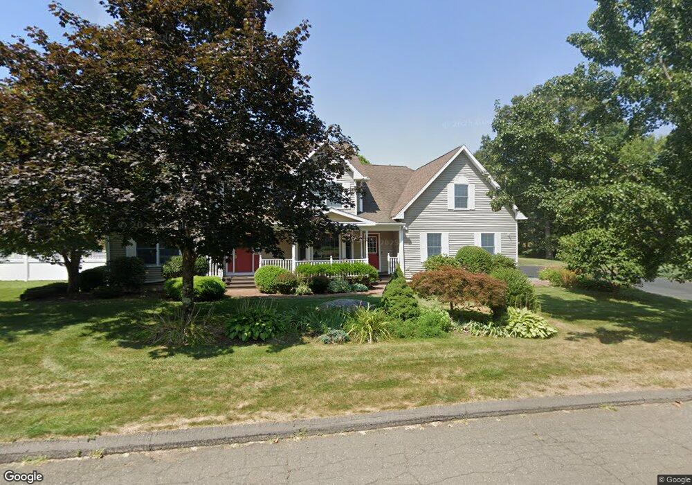 4 Sycamore Ln, Unionville, CT 06085 - photo 1