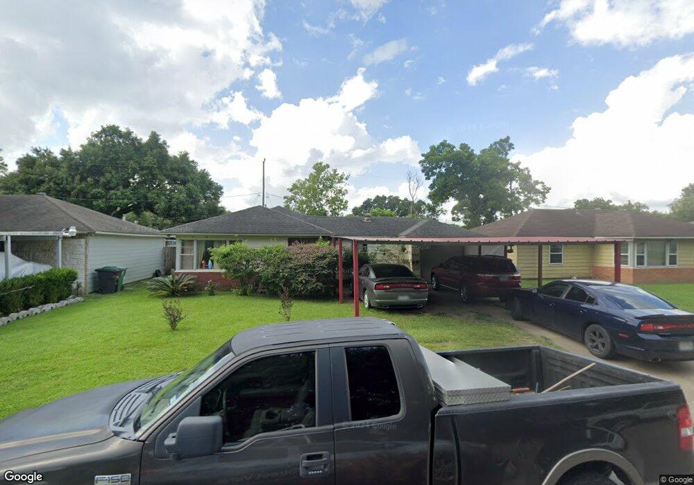 7754 Moline St, Houston, TX 77087 - photo 1