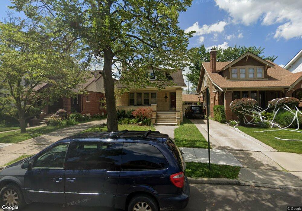 1315 Nottingham Rd, Grosse Pointe Park, MI 48230 - photo 1