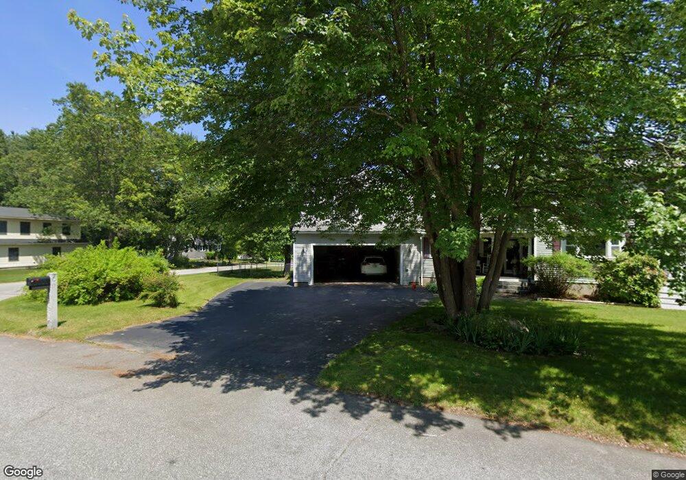 17 Iris Dr, MerriMacK, NH 03054 - photo 1