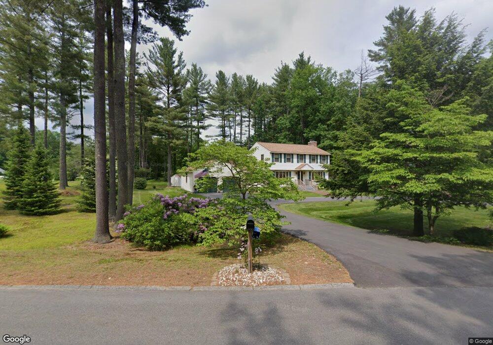 4 Pheasant St, Litchfield, NH 03052 - photo 1