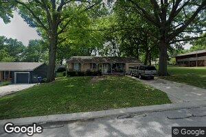 7414 Riggs St, Overland Park, KS 66204
