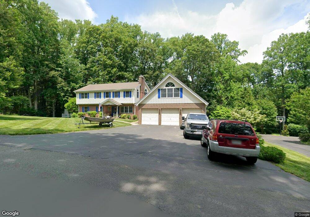 9006 Glenbrook Rd, Fairfax, VA 22031 - photo 1