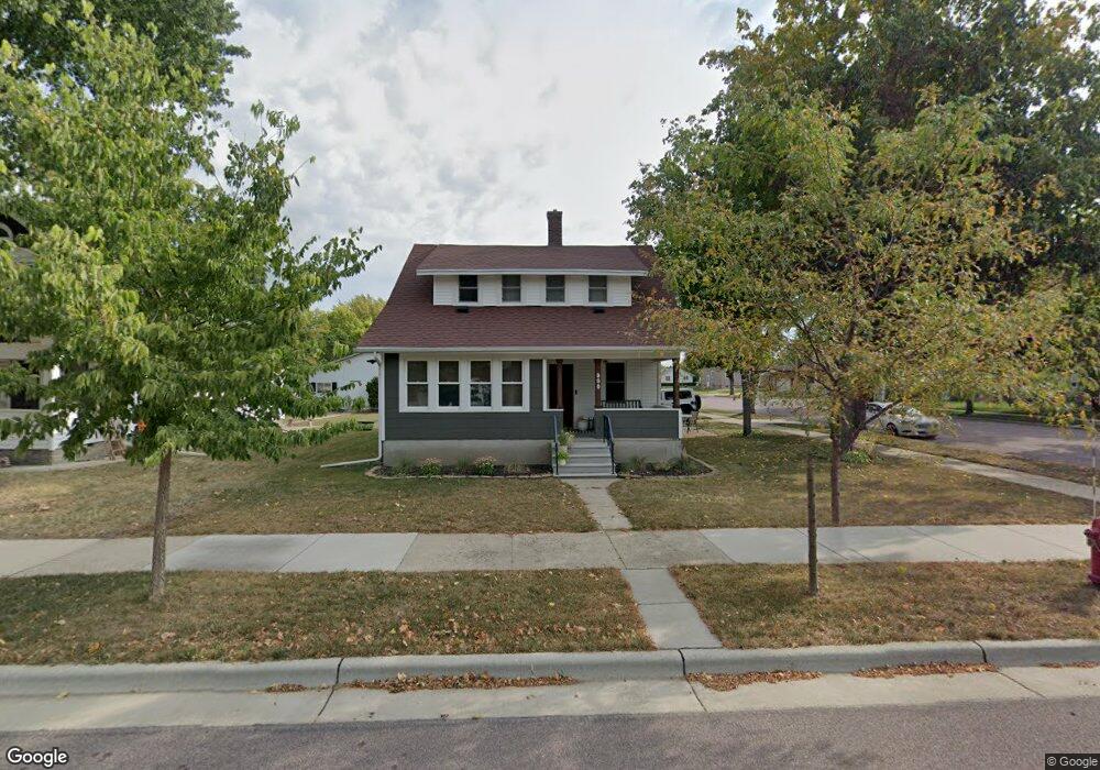 904 N Washington St, New Ulm, MN 56073 - photo 1