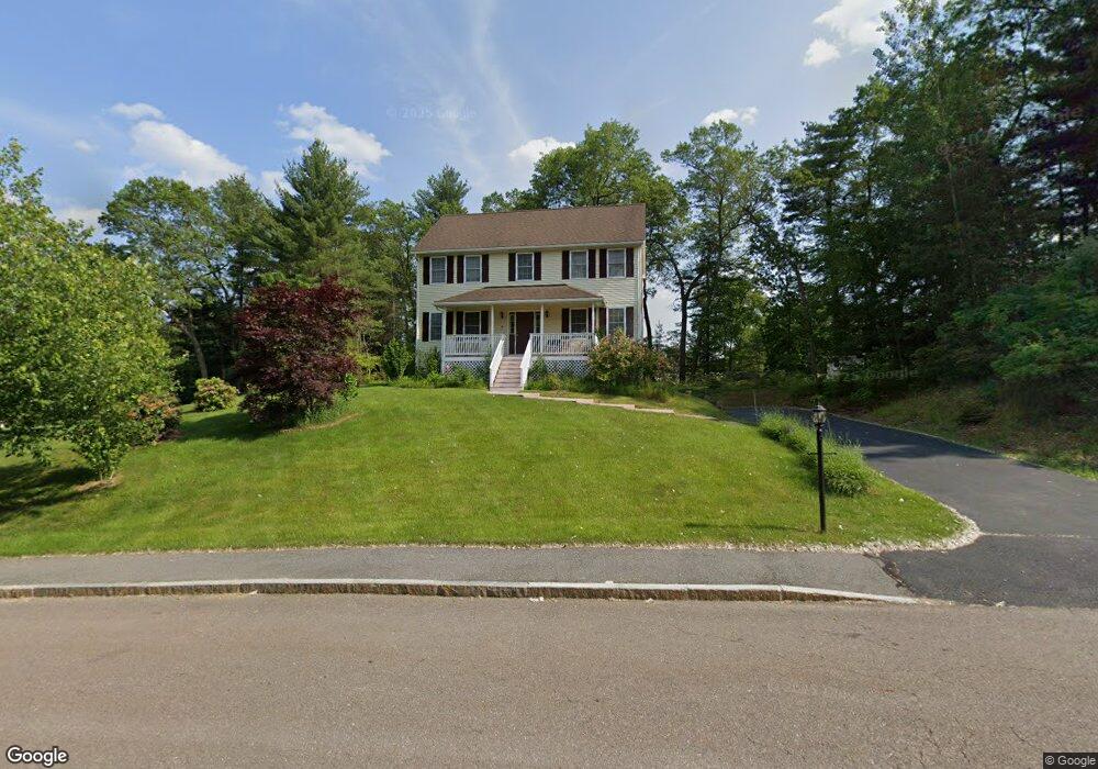 81 Hearthstone Ln, Dracut, MA 01826 - photo 1