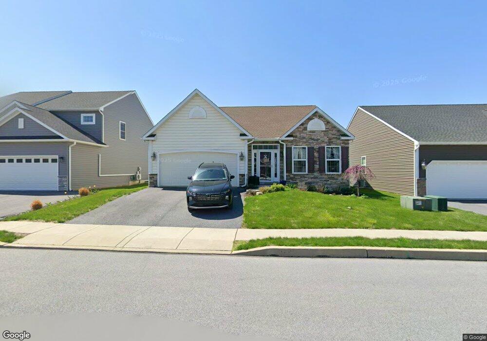 514 Jared Way unit 10, New Holland, PA 17557 - photo 1