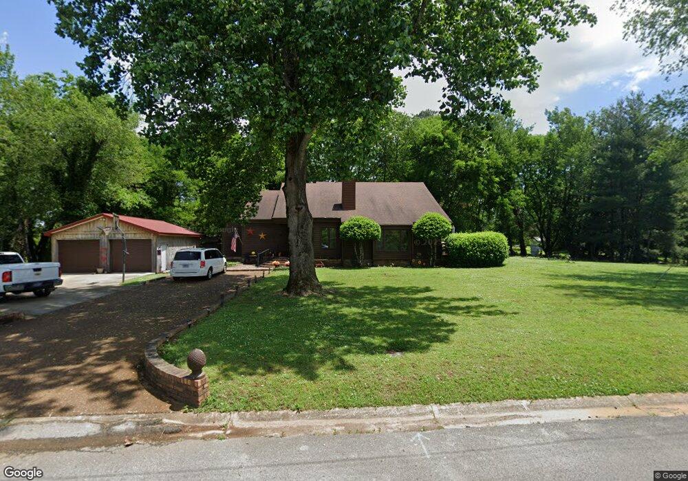 112 Kinder Dr, Shelbyville, TN 37160 - photo 1