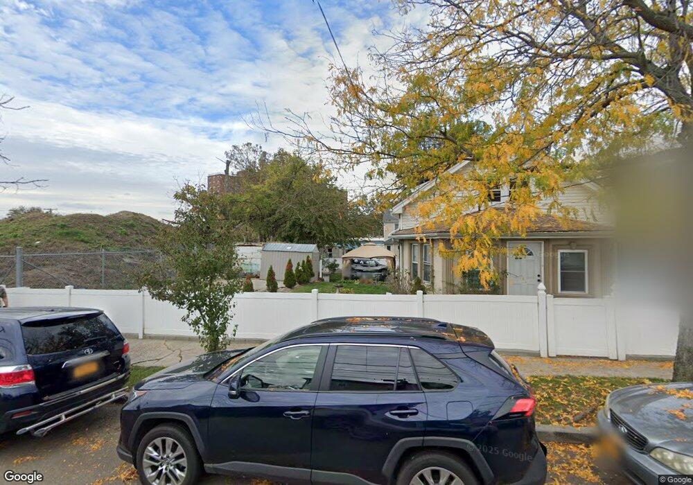 166-17 140th Ave, Jamaica, NY 11434 - photo 1