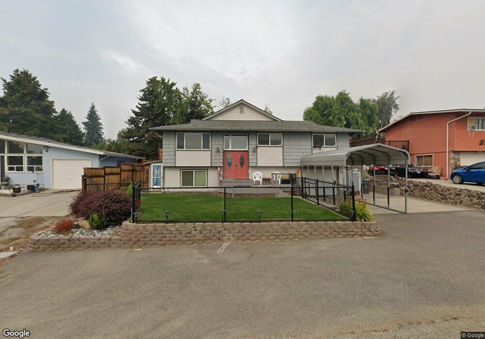 1833 N Minor Ave, East Wenatchee, WA 98802 - photo 1