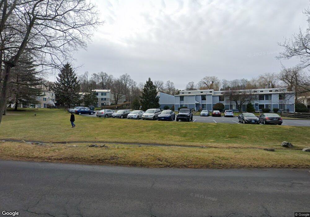 7 Olcott Way, Ridgefield, CT 06877 - photo 1