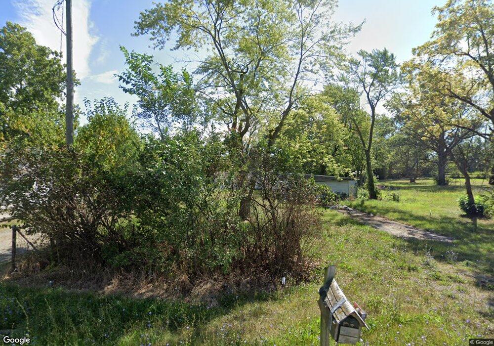 1054 Prosperity Rd, Lima, OH 45801 - photo 1