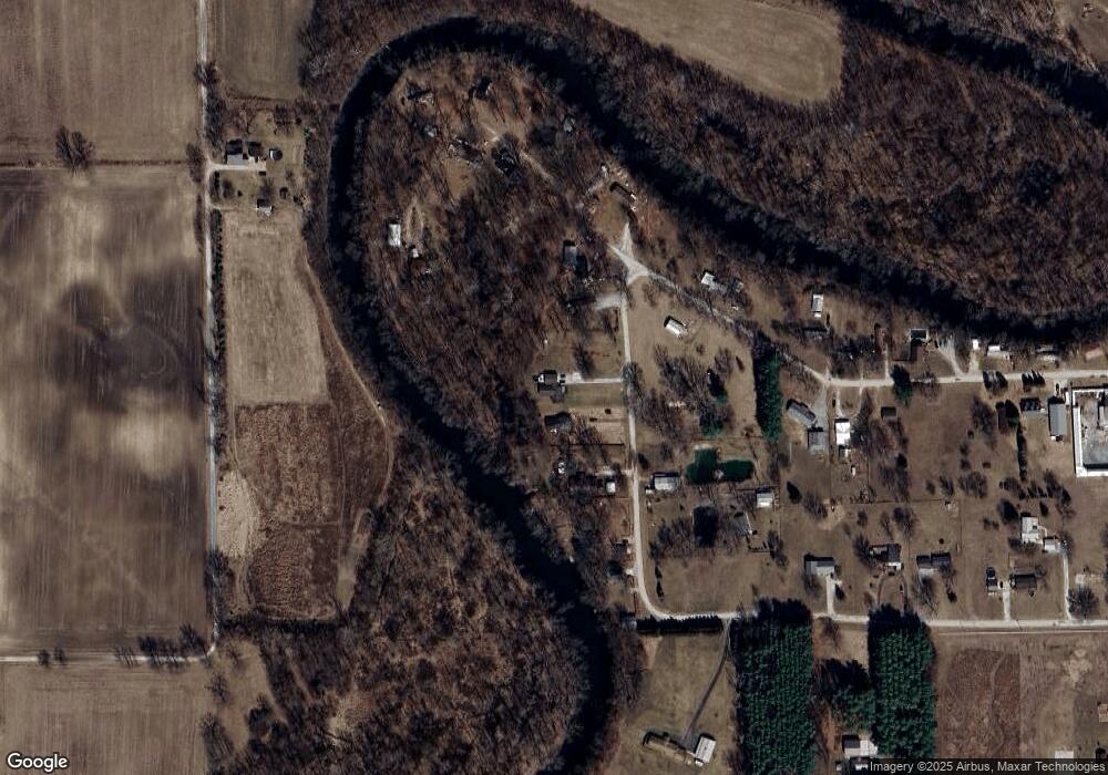 18113 Hartz Dr, Tippecanoe, IN 46570 - photo 1