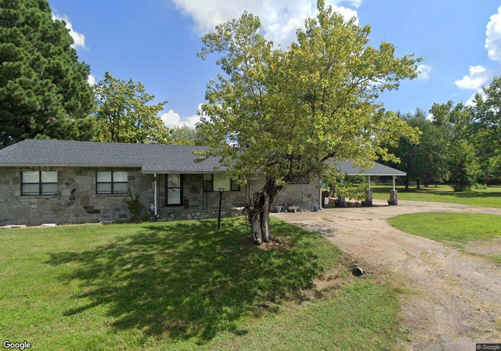 805 Maple St, Muldrow, OK 74948 - photo 1