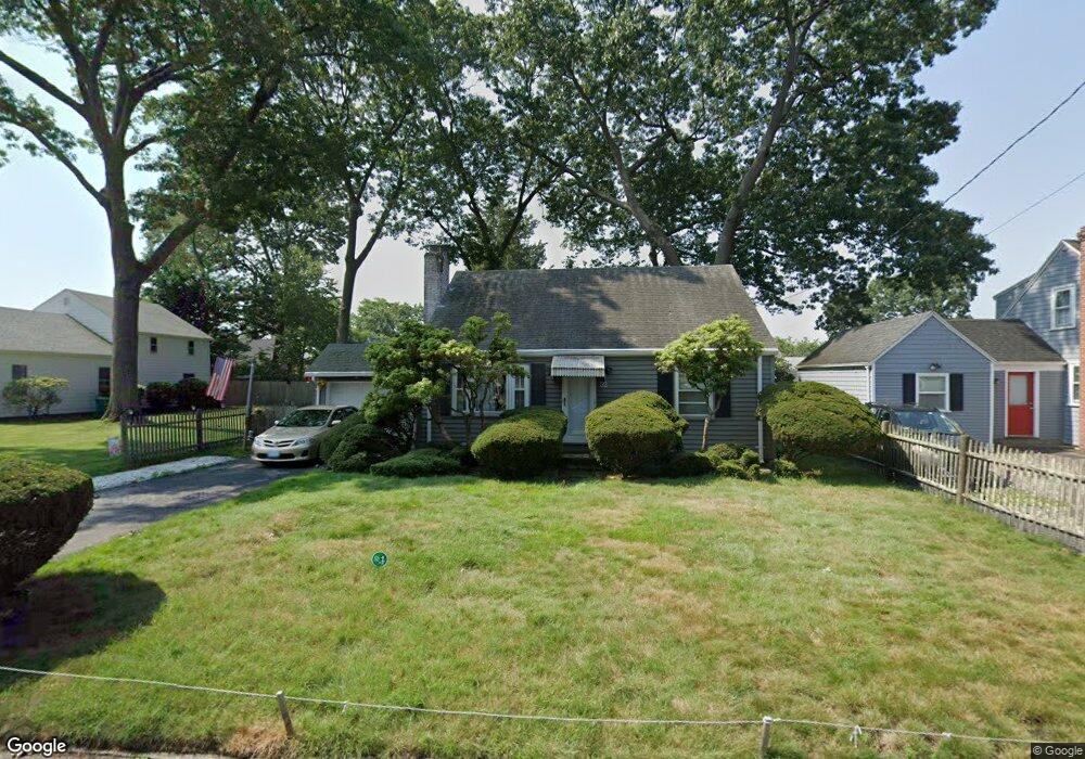 32 Earlham Way, Warwick, RI 02886 - photo 1