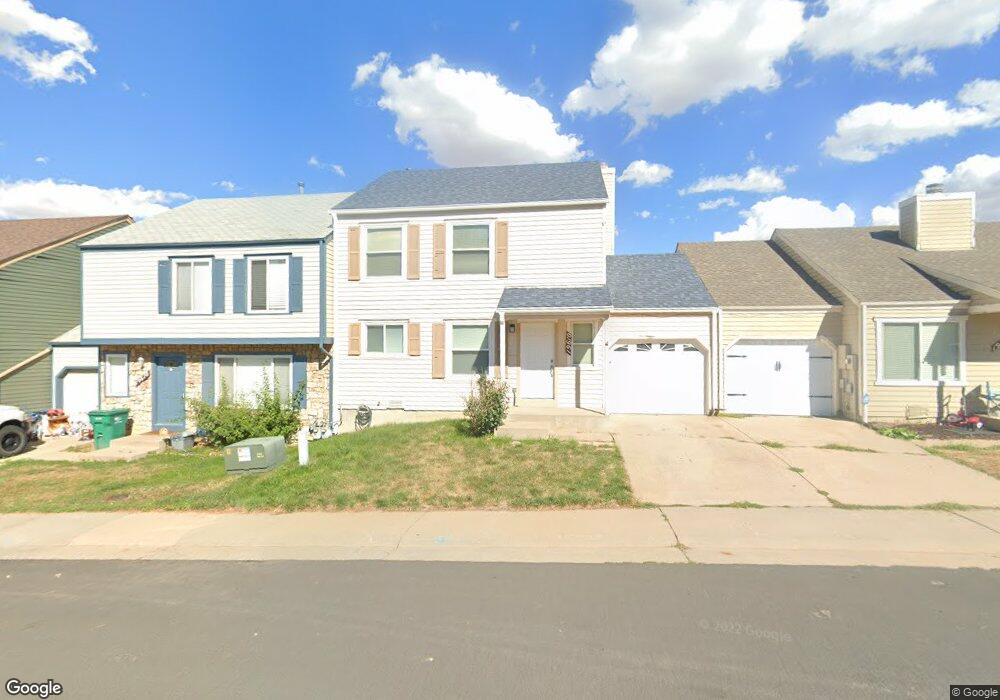 19610 E Loyola Cir, Aurora, CO 80013 - photo 1