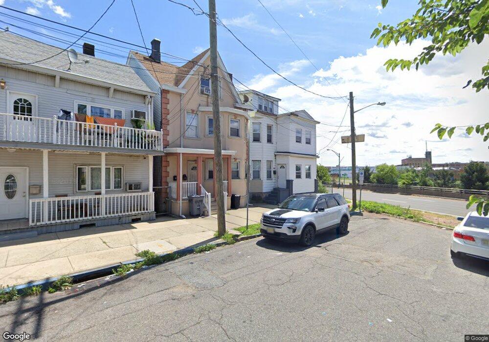 451 E 21st St, Paterson, NJ 07513 - photo 1