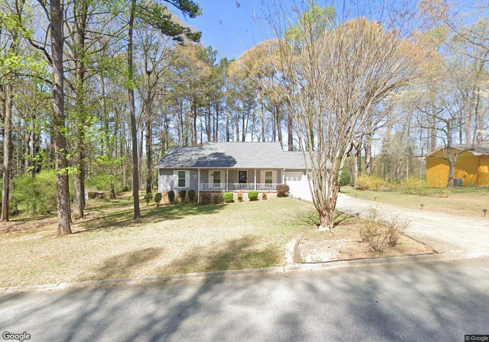 8698 Twin Oaks Dr unit /13, Jonesboro, GA 30236 - photo 1