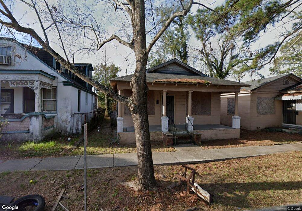 621 W 41st St, Savannah, GA 31415 - photo 1
