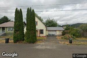 646 6th St, Myrtle Point, OR 97458