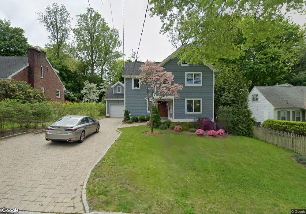 38 Crest Dr S, Cresskill, NJ 07626 - photo 1