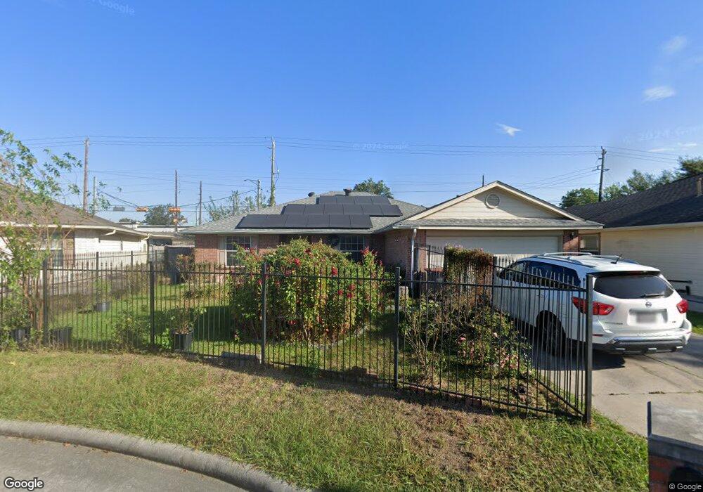 1010 Sauris Ct, Houston, TX 77038 - photo 1