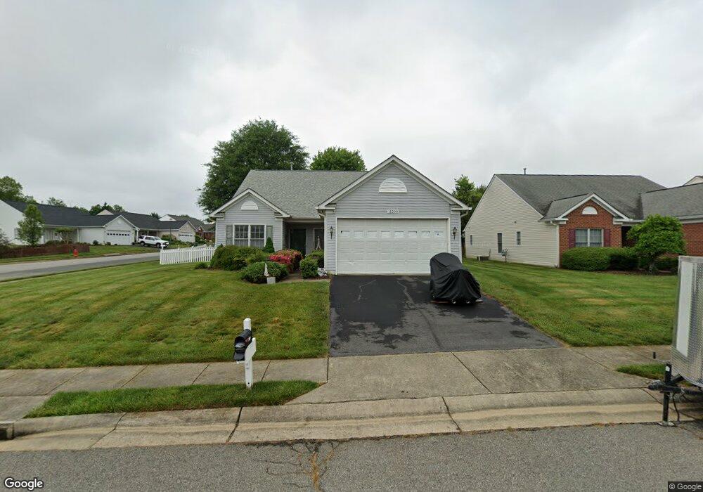 11200 Yorktown Ln, Fredericksburg, VA 22407 - photo 1