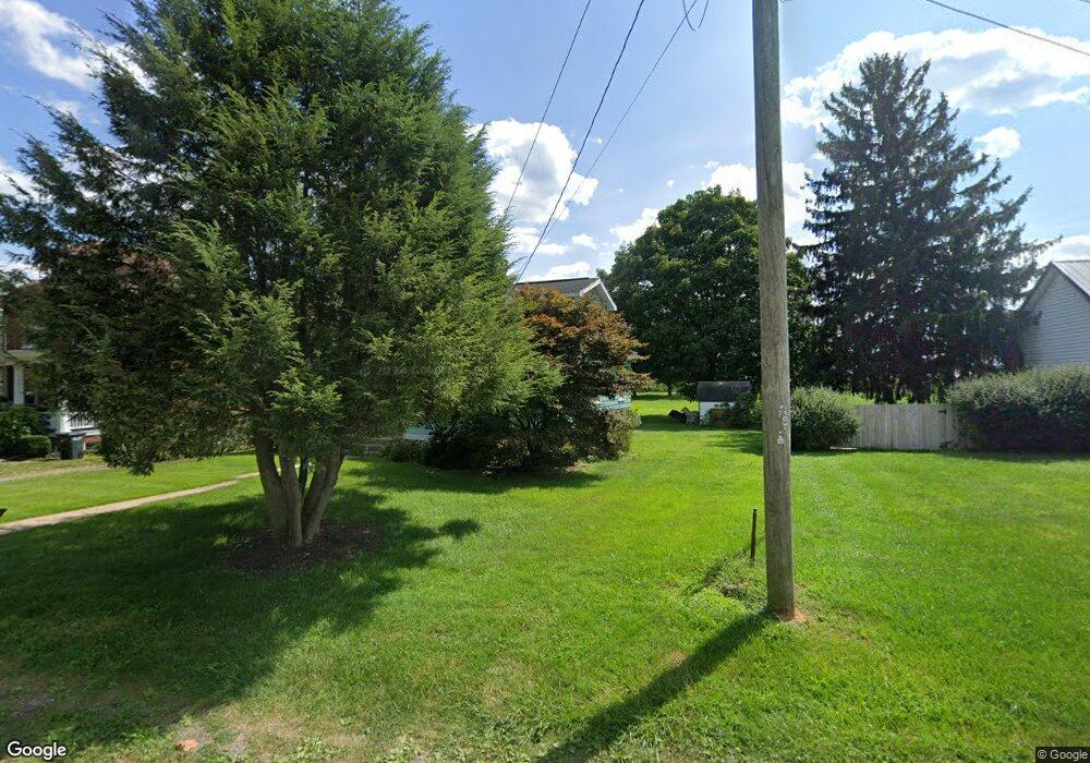 174 W Seminary St, Mercersburg, PA 17236 - photo 1