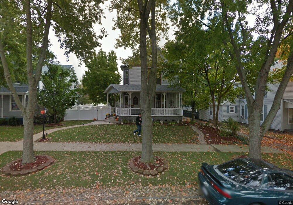 39 W Maple St, Wabash, IN 46992 - photo 1